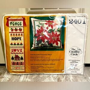 Vintage embroidery poinsettia pillow kit, new